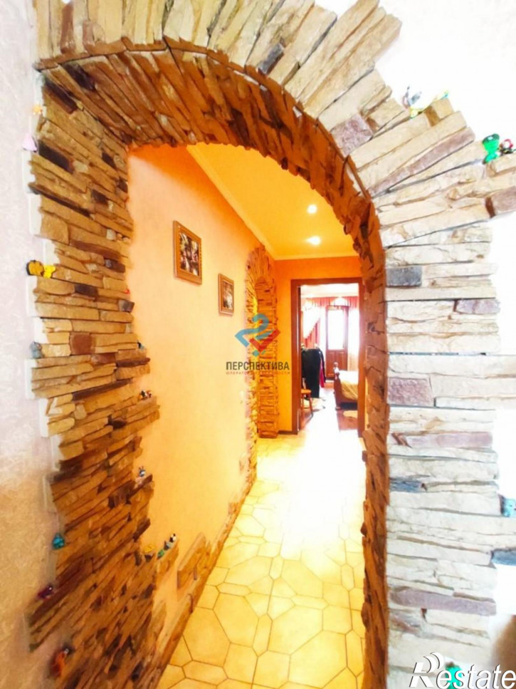 3-комн квартира улица Фурманова, 13