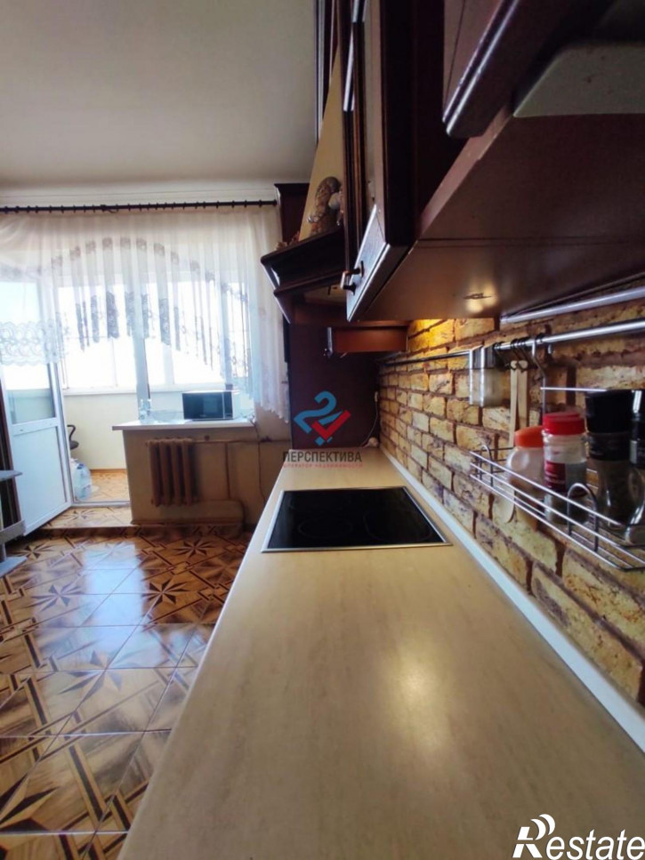 3-комн квартира проспект Строителей, 74А