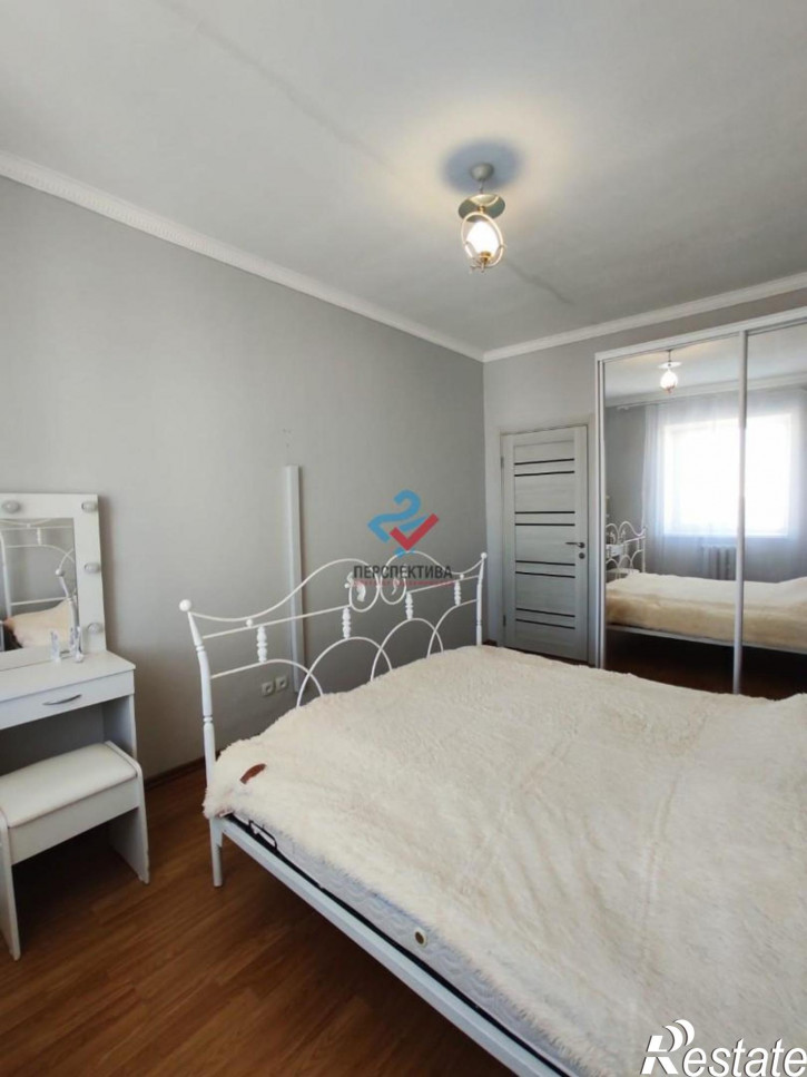3-комн квартира проспект Строителей, 74А