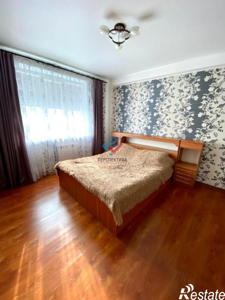 2-комн квартира улица Антонова, 76