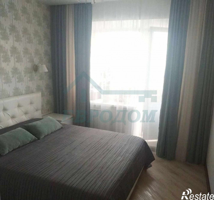 3-комн квартира ул. Бориса Богаткова,67