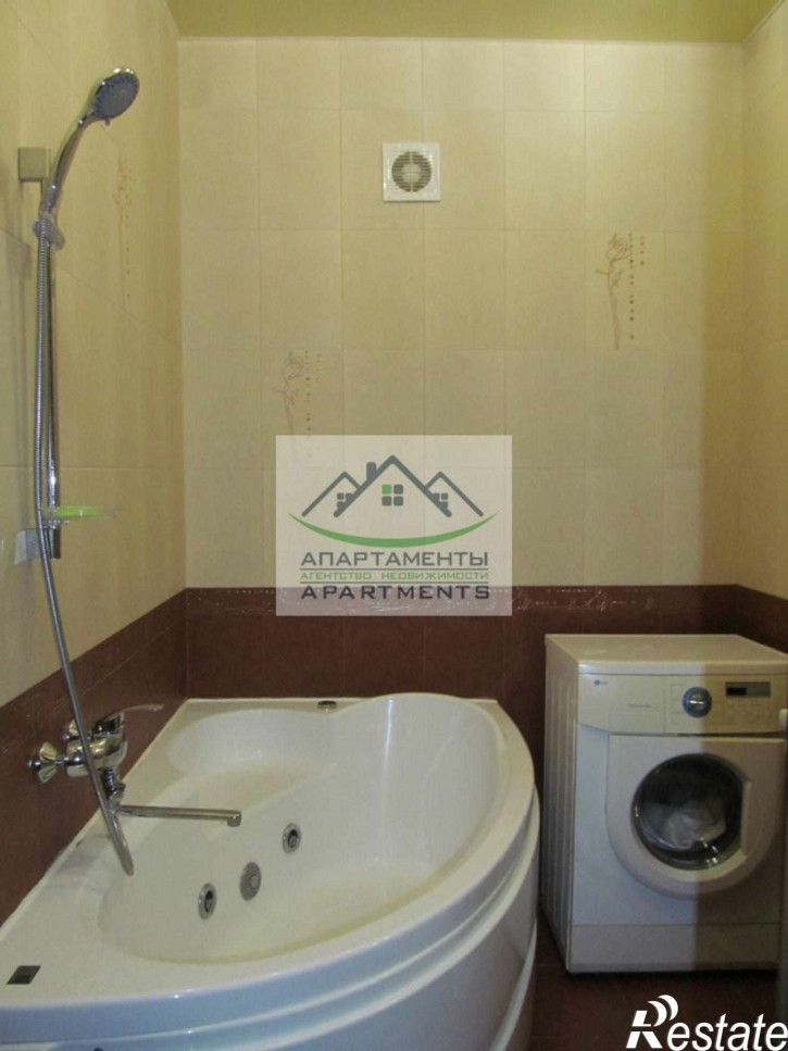 2-комн квартира Пестова ул, 17к1