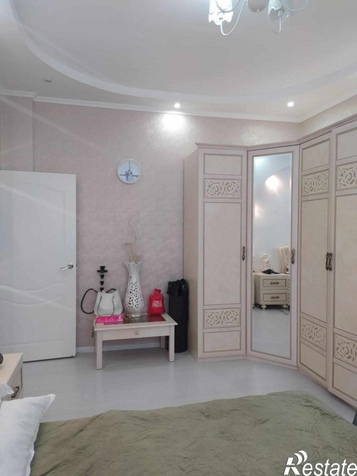 3-комн квартира Ленина ул, 25