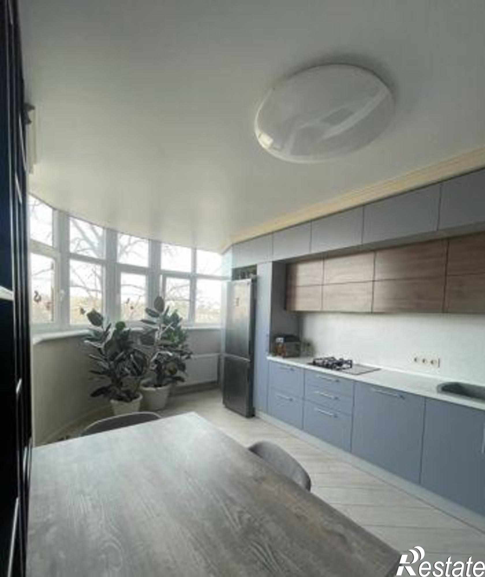 Купить квартиру за 11 550 000 рублей на улица Коминтерна, 82