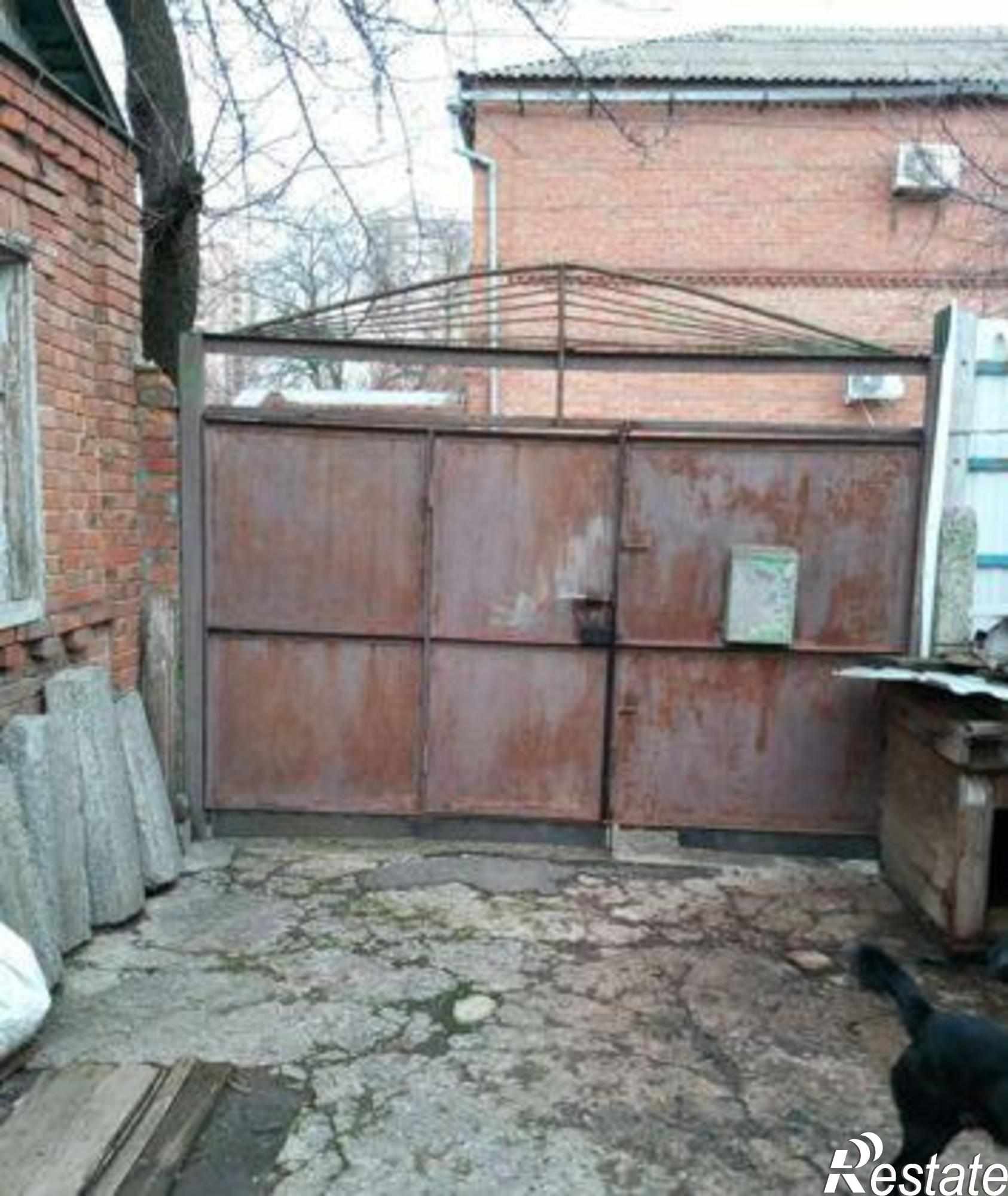 Купить дачу, дом, коттедж за 9 500 000 рублей на Бугский переулок, 51