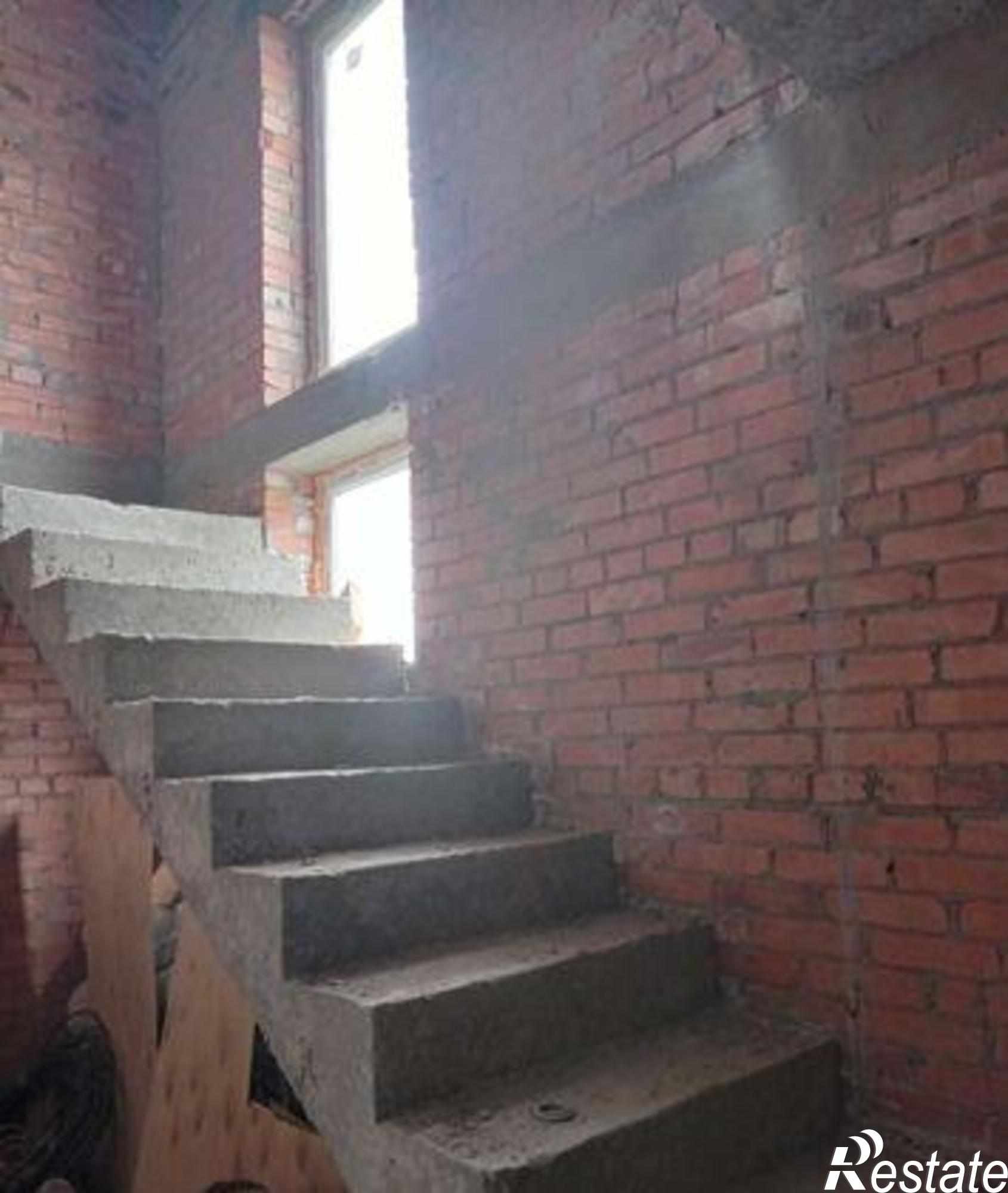 Купить дачу, дом, коттедж за 5 990 000 рублей на Карпатская улица, 58