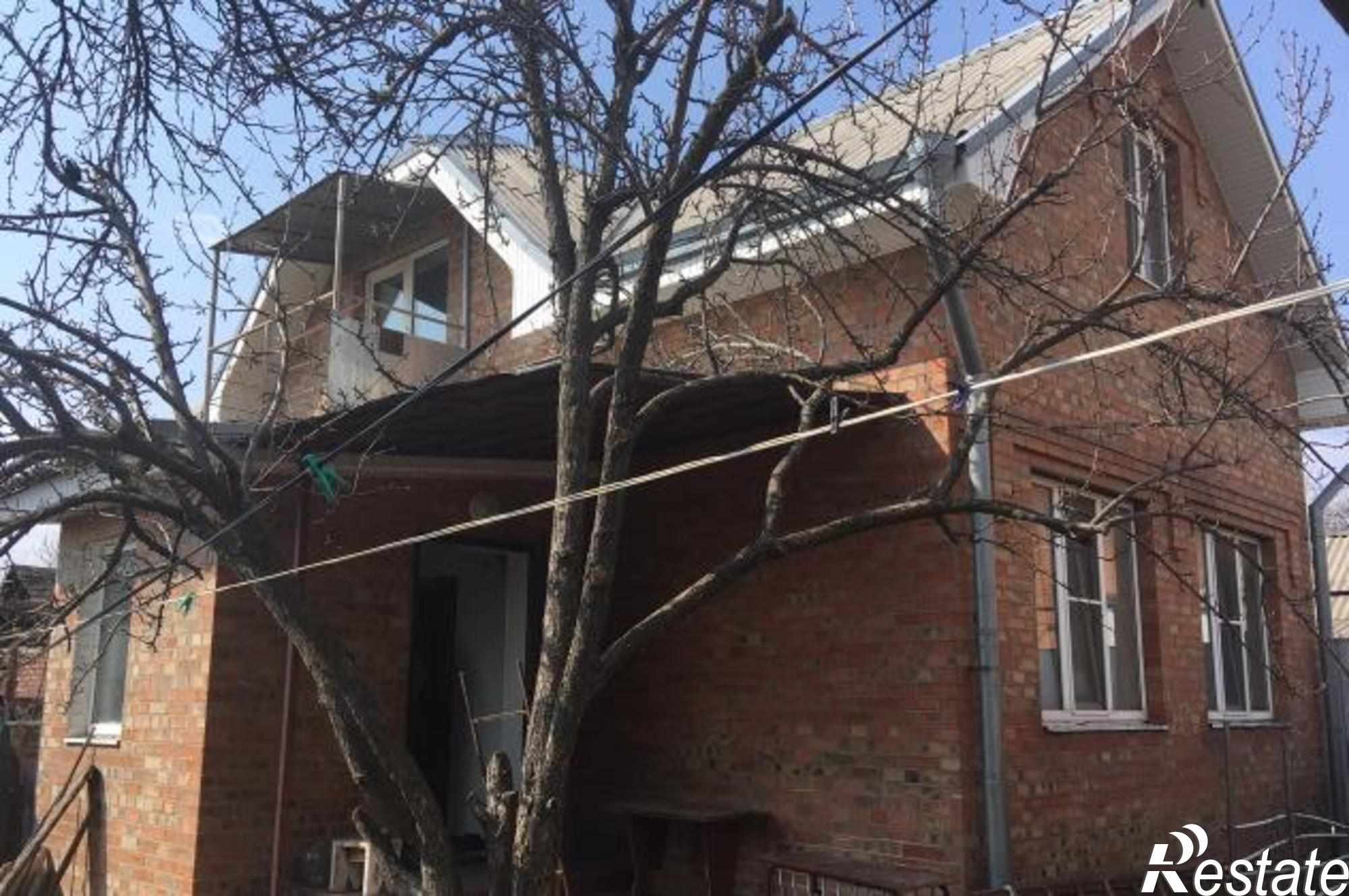 Купить дачу, дом, коттедж за 8 840 000 рублей на Госпитальный переулок, 51