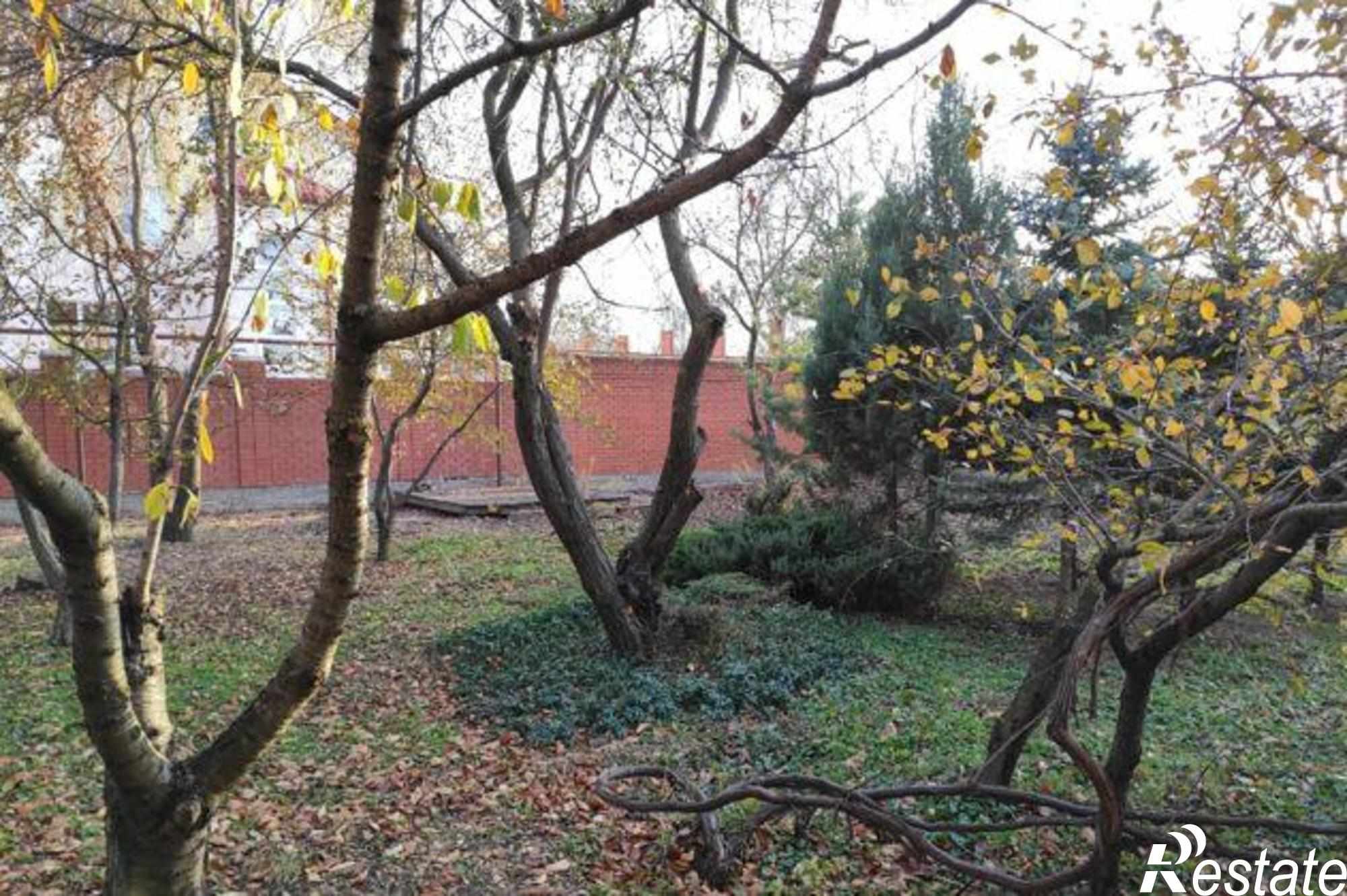 Купить дачу, дом, коттедж за 9 300 000 рублей на улица Дружбы, 30