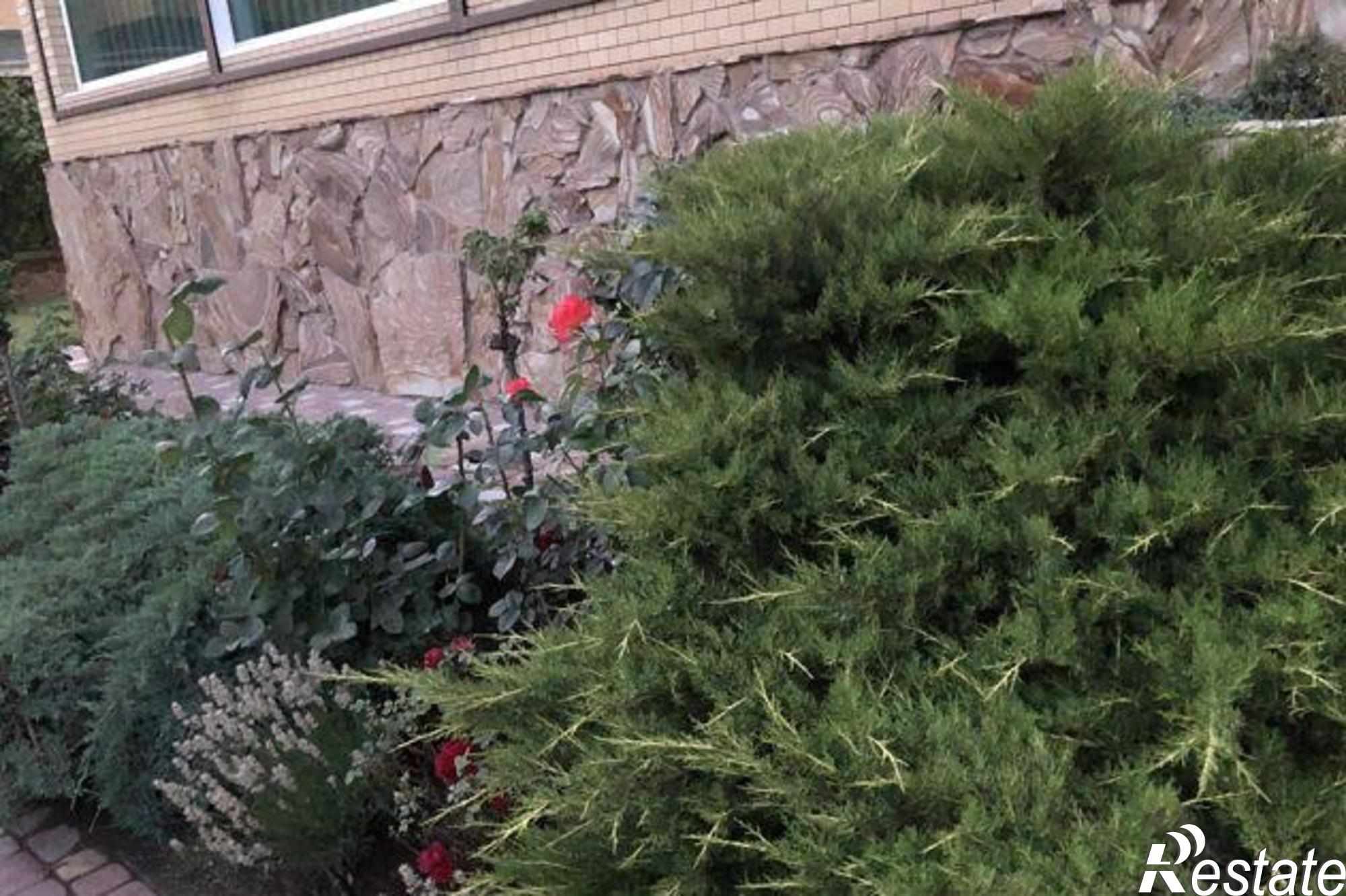 Купить дачу, дом, коттедж за 140 600 000 рублей на Портовая улица, 541А