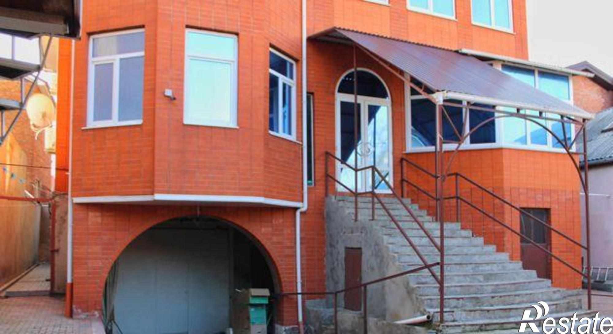 Купить дачу, дом, коттедж за 32 300 000 рублей на улица 10-я Линия, 441
