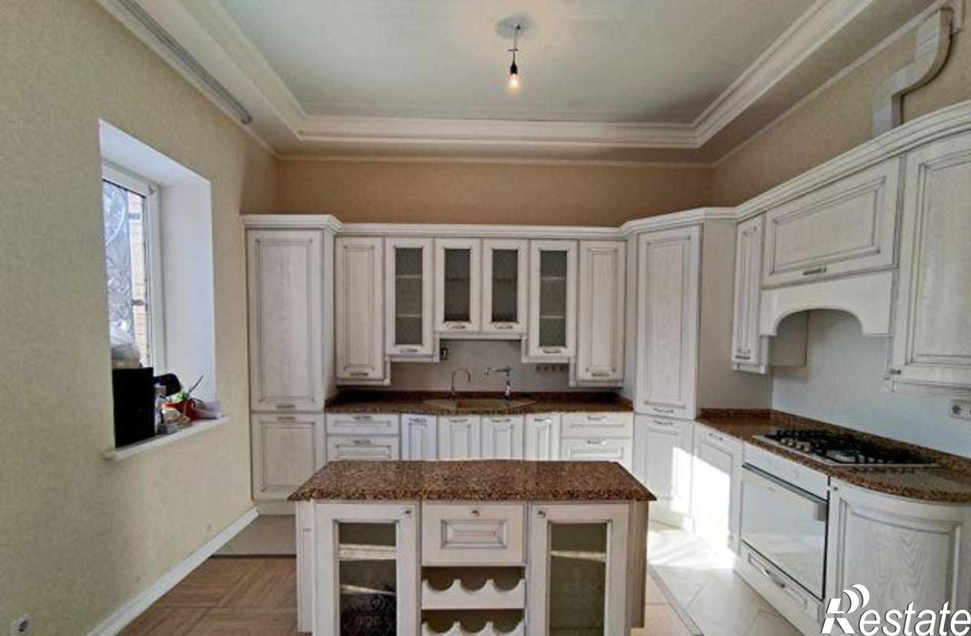 Купить дачу, дом, коттедж за 15 010 000 рублей на Пейзажная улица, 1