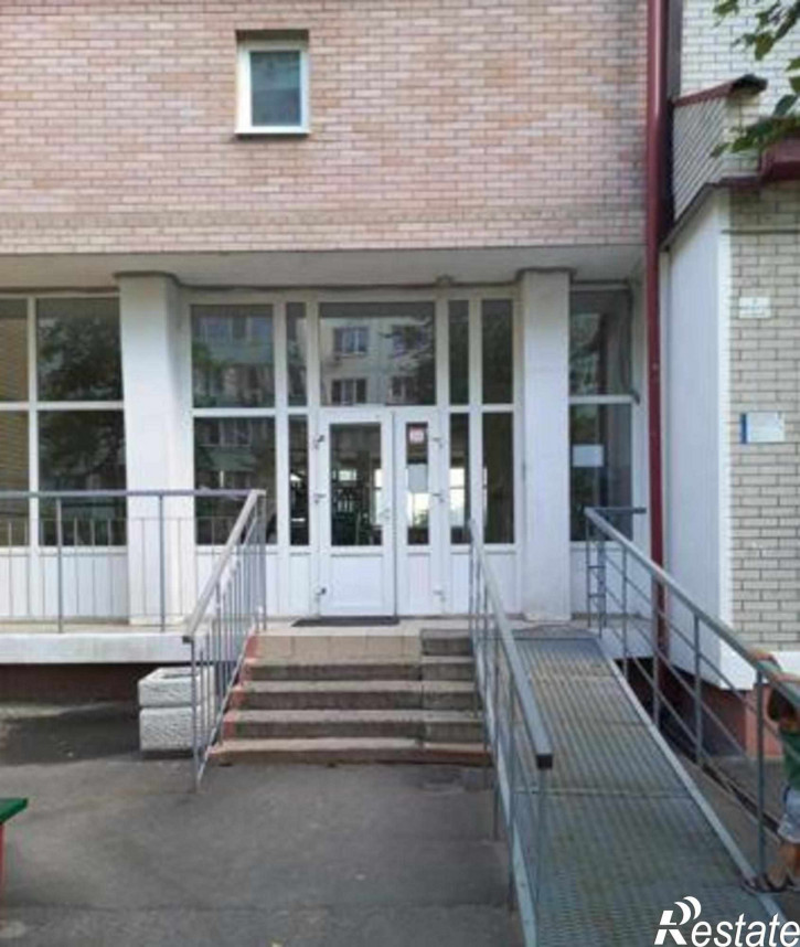 2-комн квартира бульвар Комарова, 12/1