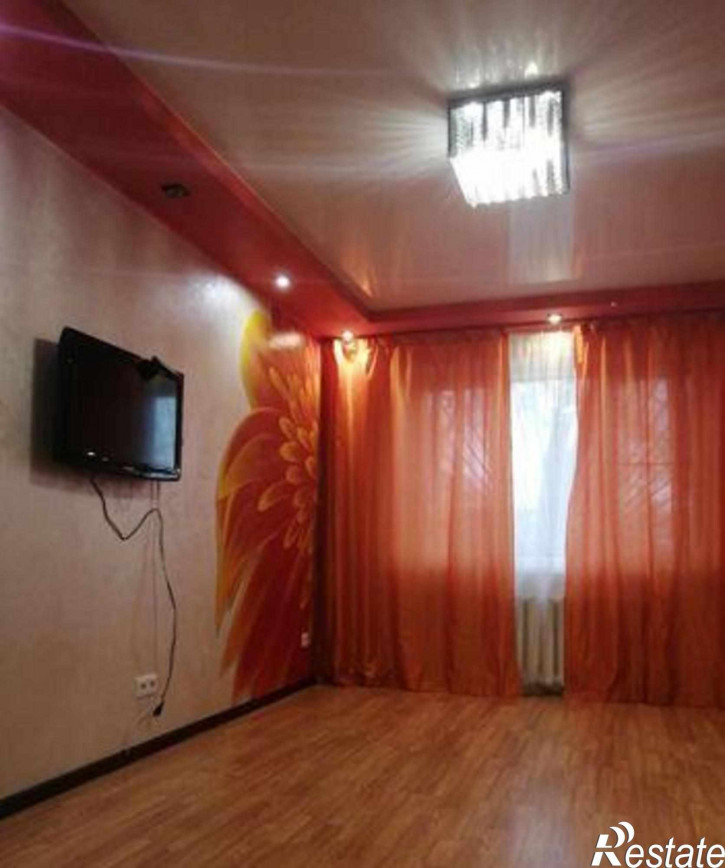 2-комн квартира Вятская улица, 67