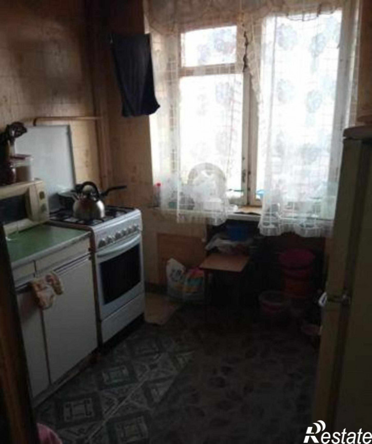 3-комн квартира улица Закруткина, 30/23