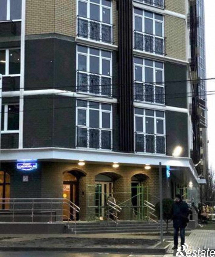 1-комн квартира в новом доме проспект Соколова, 86