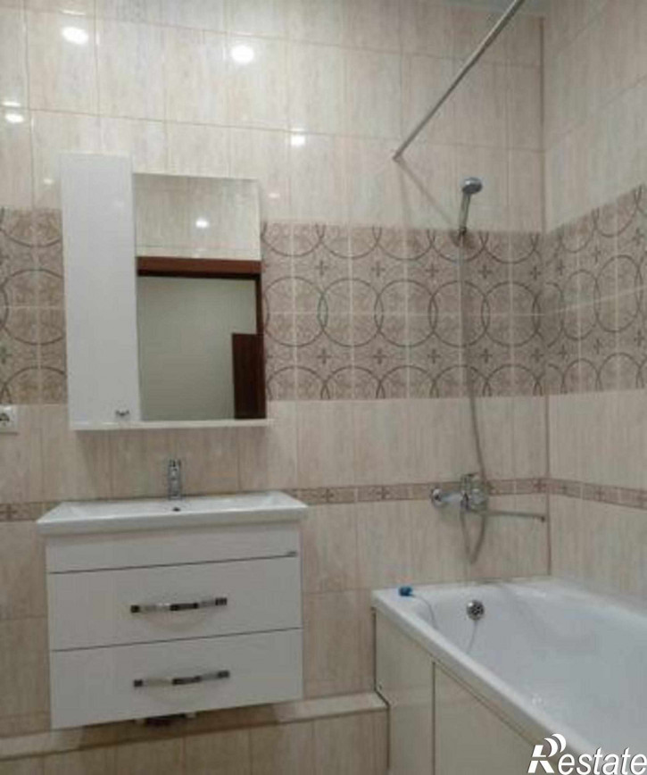 2-комн квартира в новом доме улица Варфоломеева, 8/2