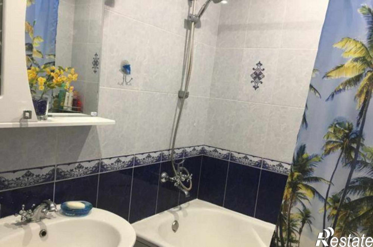 3-комн квартира улица Миронова, 14А