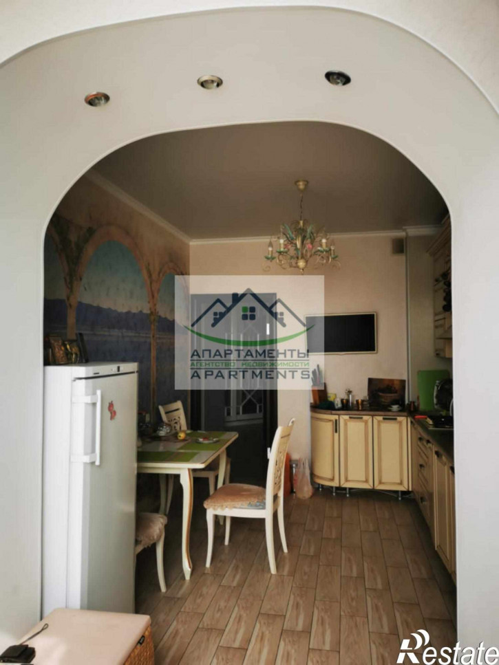 2-комн квартира Булгакова ул, 7
