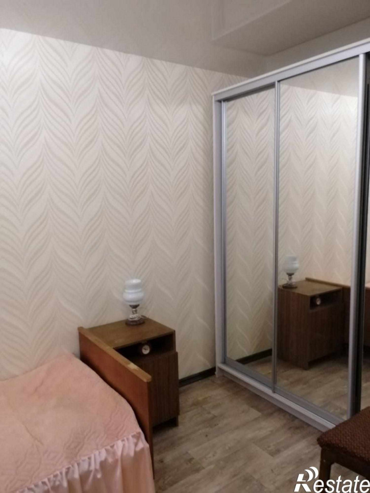 2-комн квартира Строителей пр-кт, 13