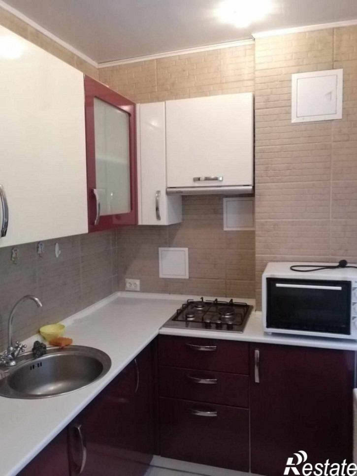 2-комн квартира Строителей пр-кт, 13