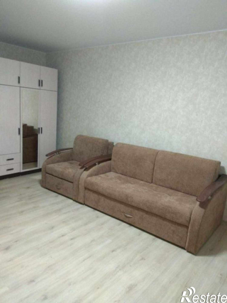 1-комн квартира Полины Осипенко ул, 21