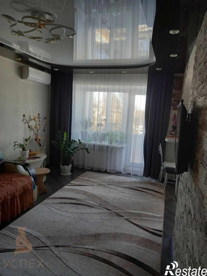 1-комн квартира Комарова ул, 3 к 1