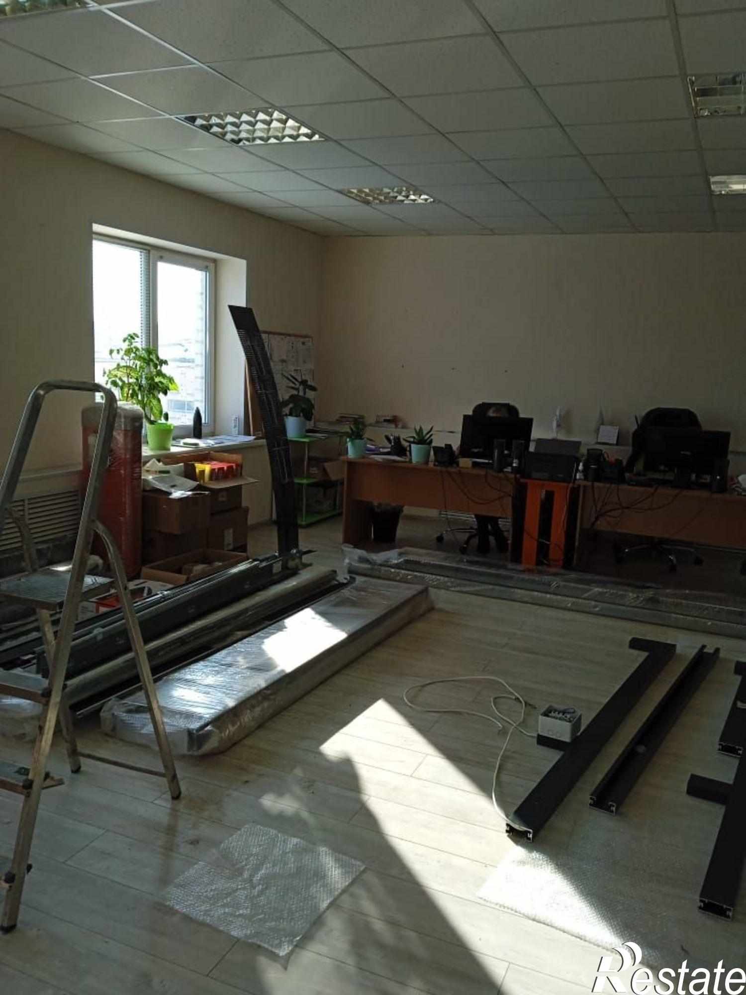 Сдать офис, помещение под офис за 12 500 рублей на строительная , 17