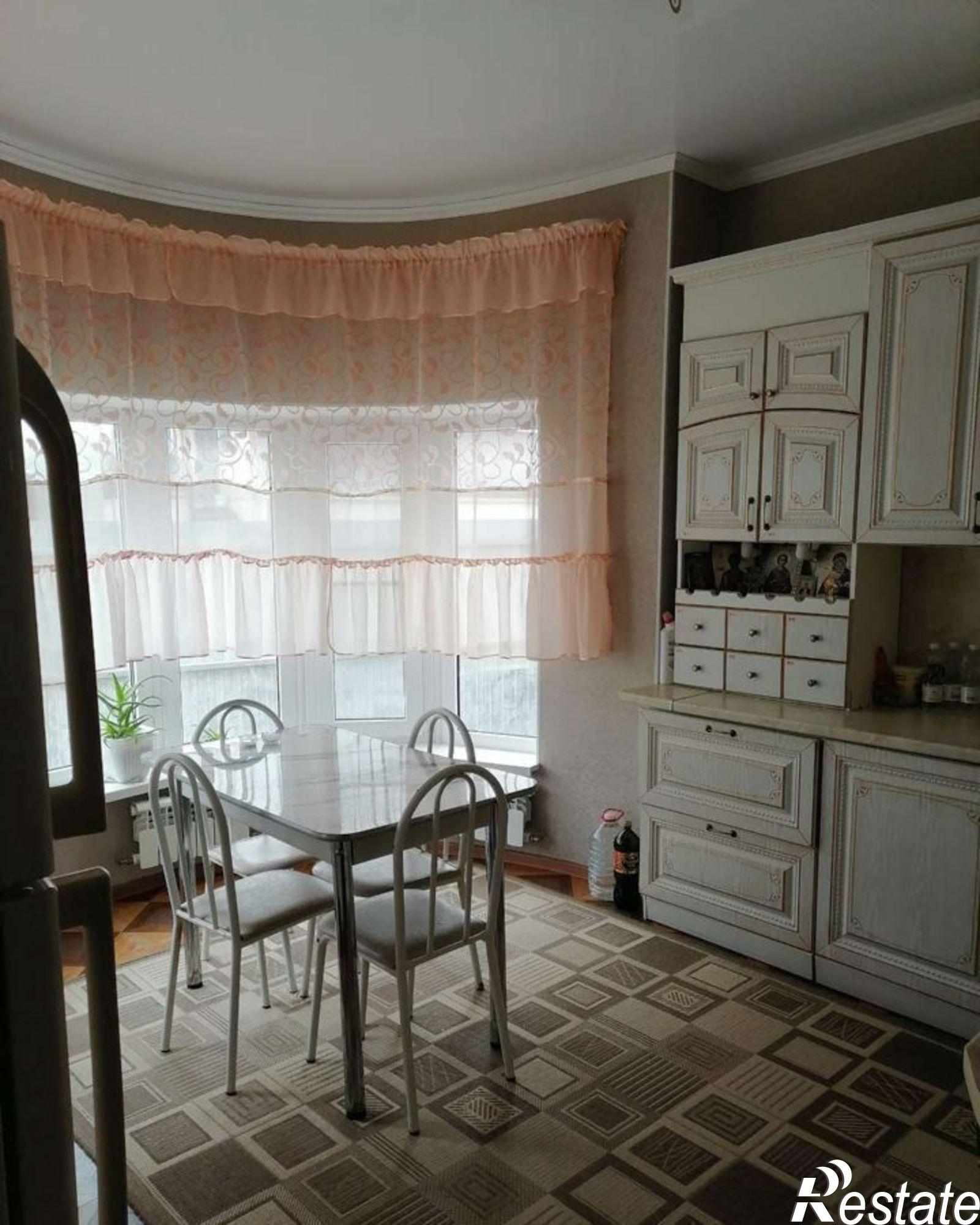 Купить дачу, дом, коттедж за 10 300 000 рублей на улица Покровская