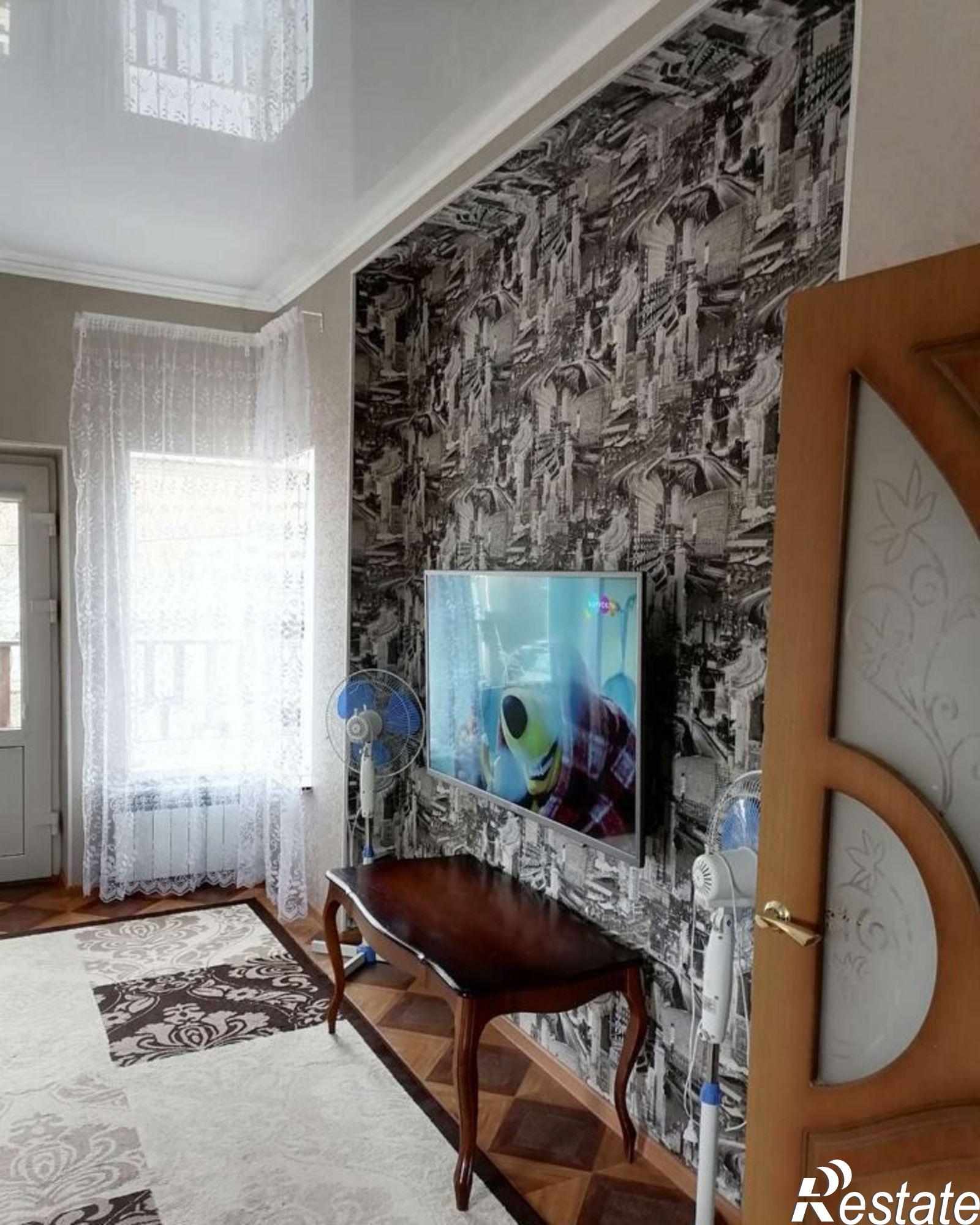 Купить дачу, дом, коттедж за 10 300 000 рублей на улица Покровская