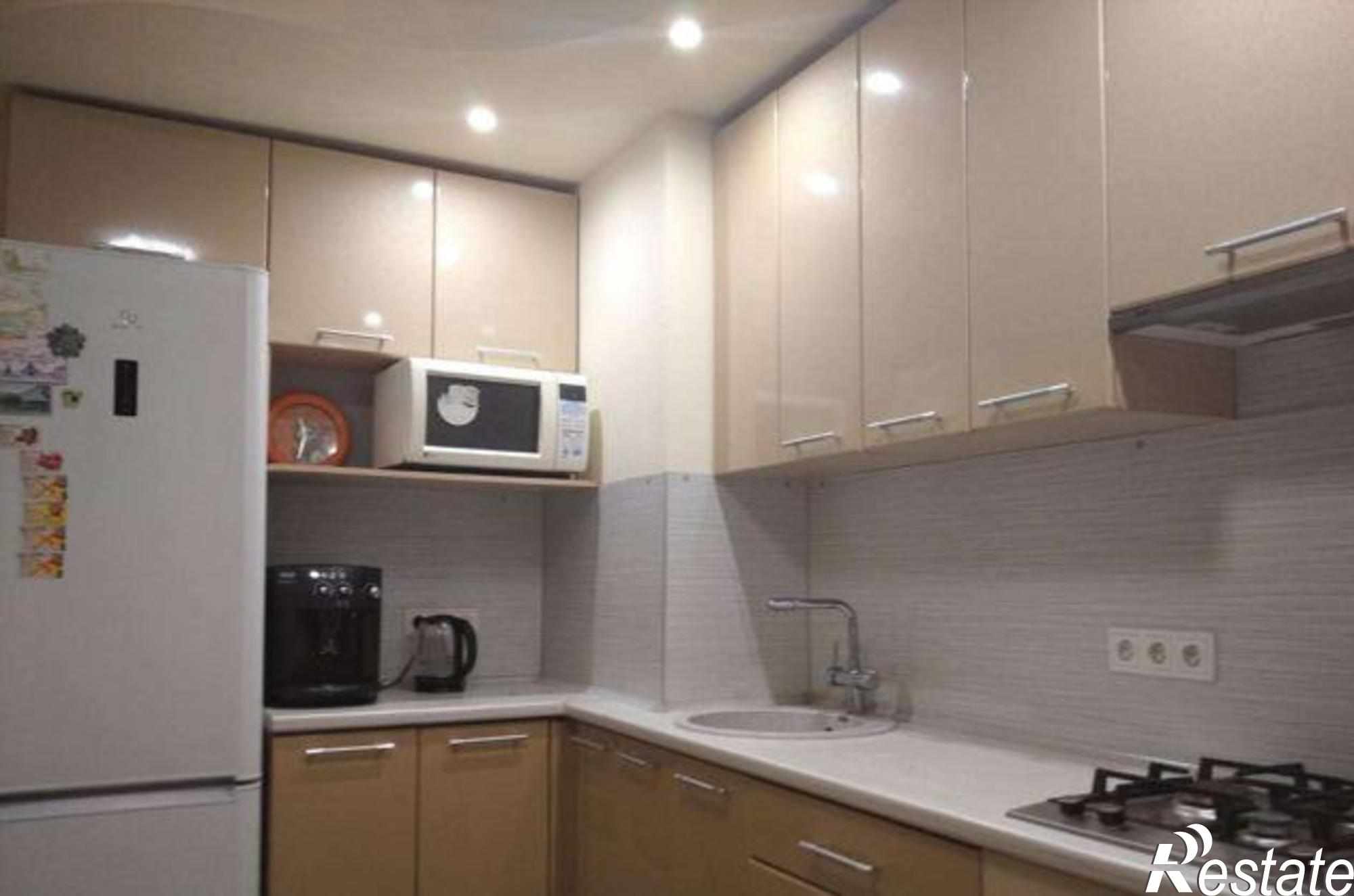 Купить квартиру за 4 750 000 рублей на Вятская улица, 63/3