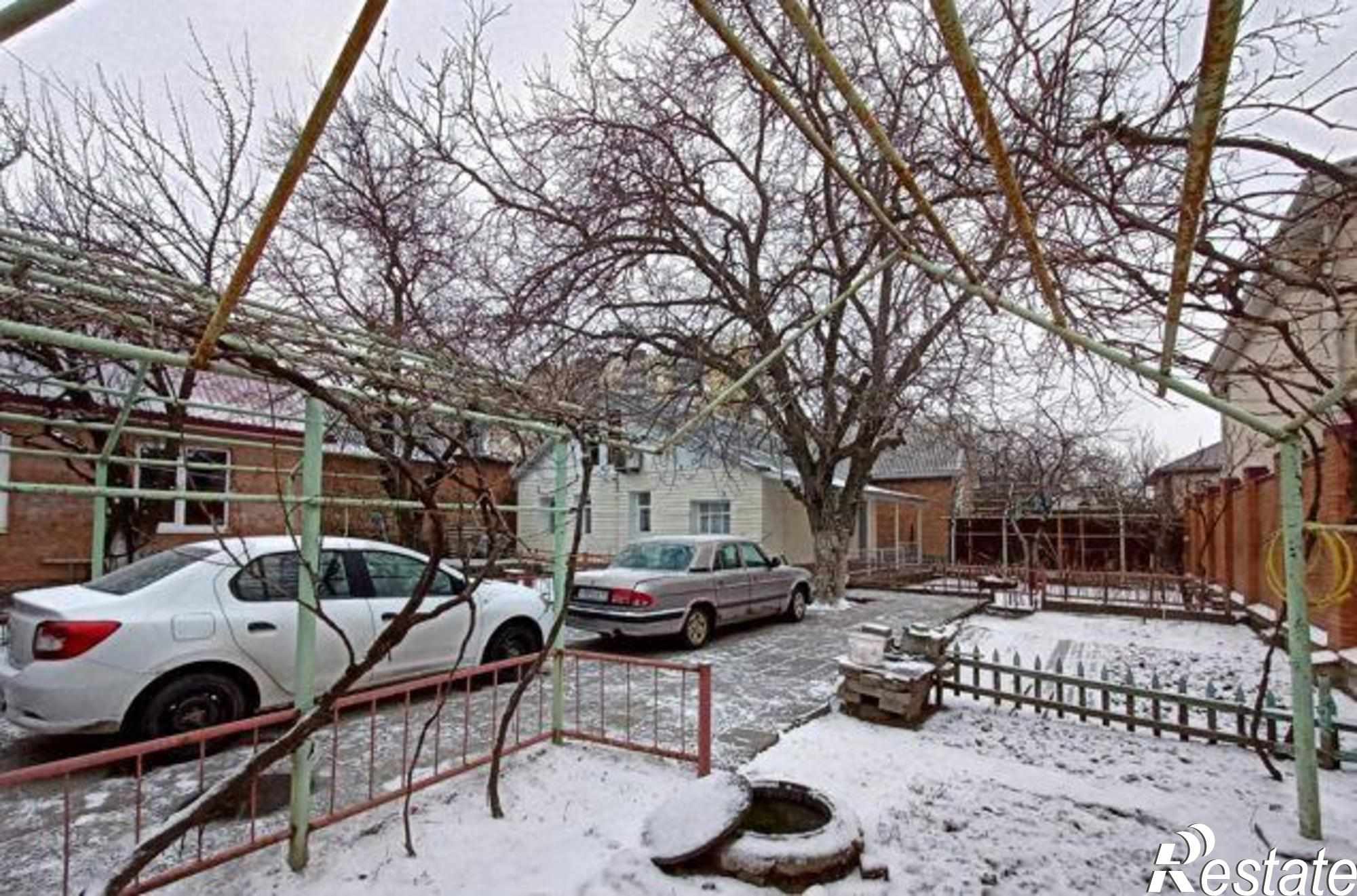 Купить дачу, дом, коттедж за 10 450 000 рублей на Коломенский переулок, 10