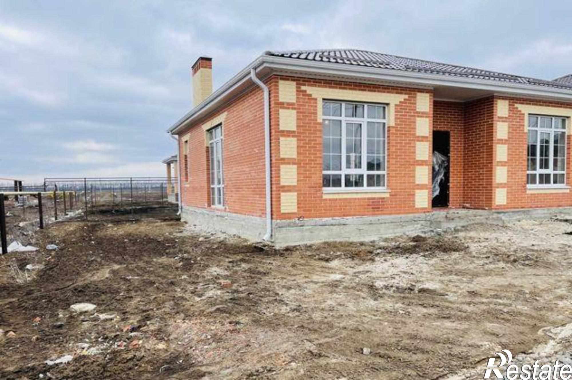 Купить дачу, дом, коттедж за 4 470 000 рублей на улица Петренко, 34