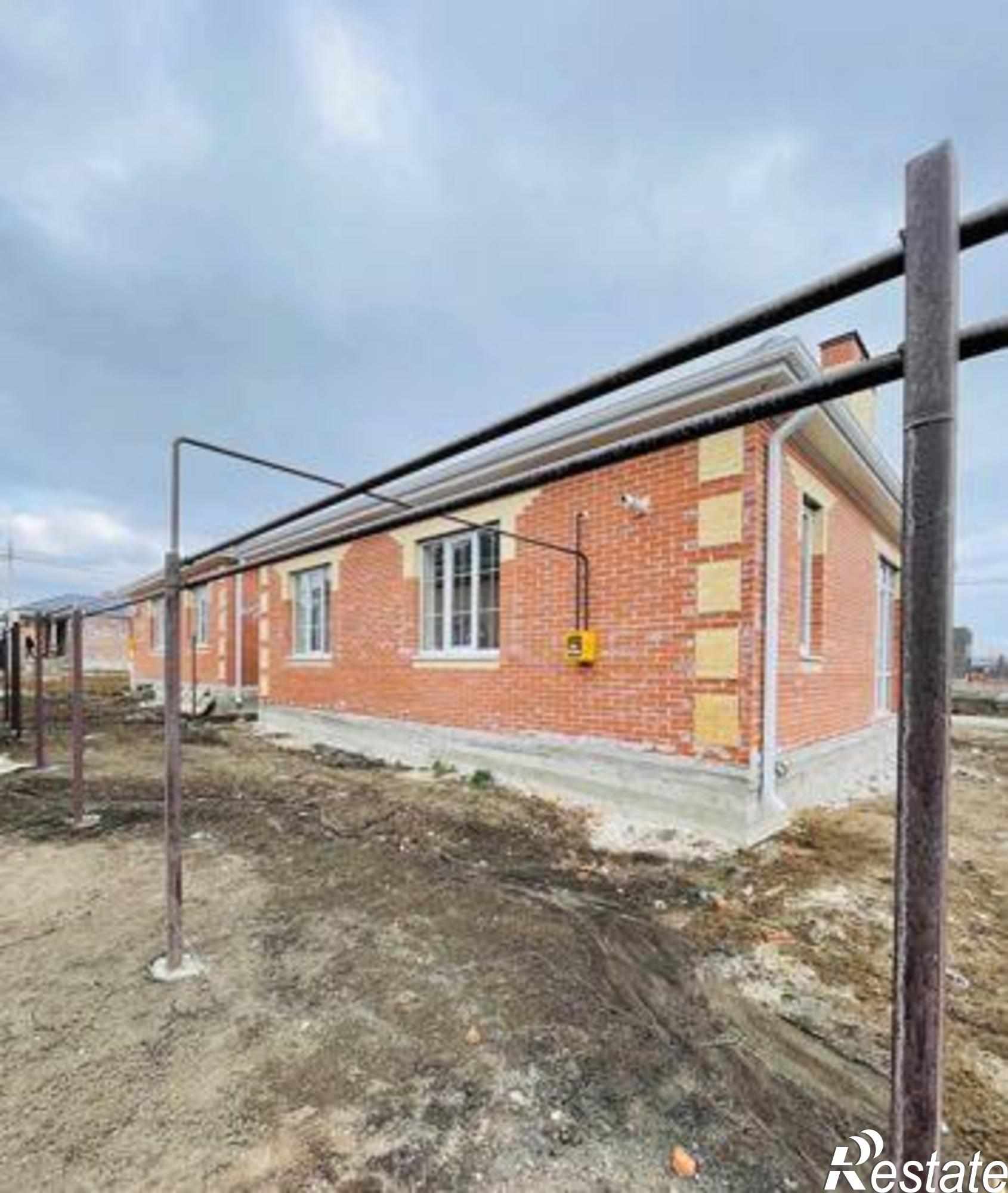 Купить дачу, дом, коттедж за 4 470 000 рублей на улица Петренко, 34
