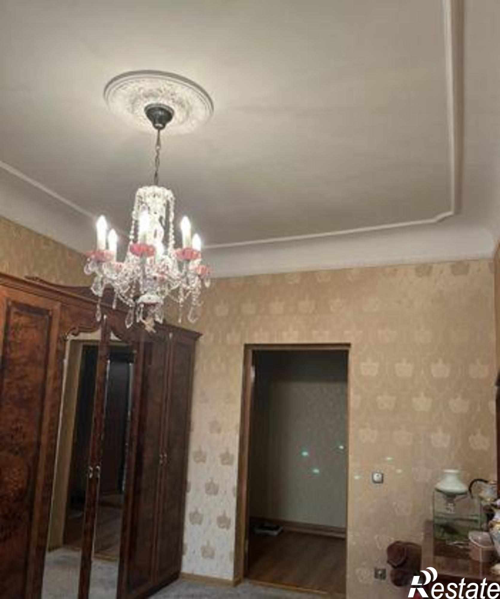 Купить дачу, дом, коттедж за 30 400 000 рублей на улица 35-я Линия, 37