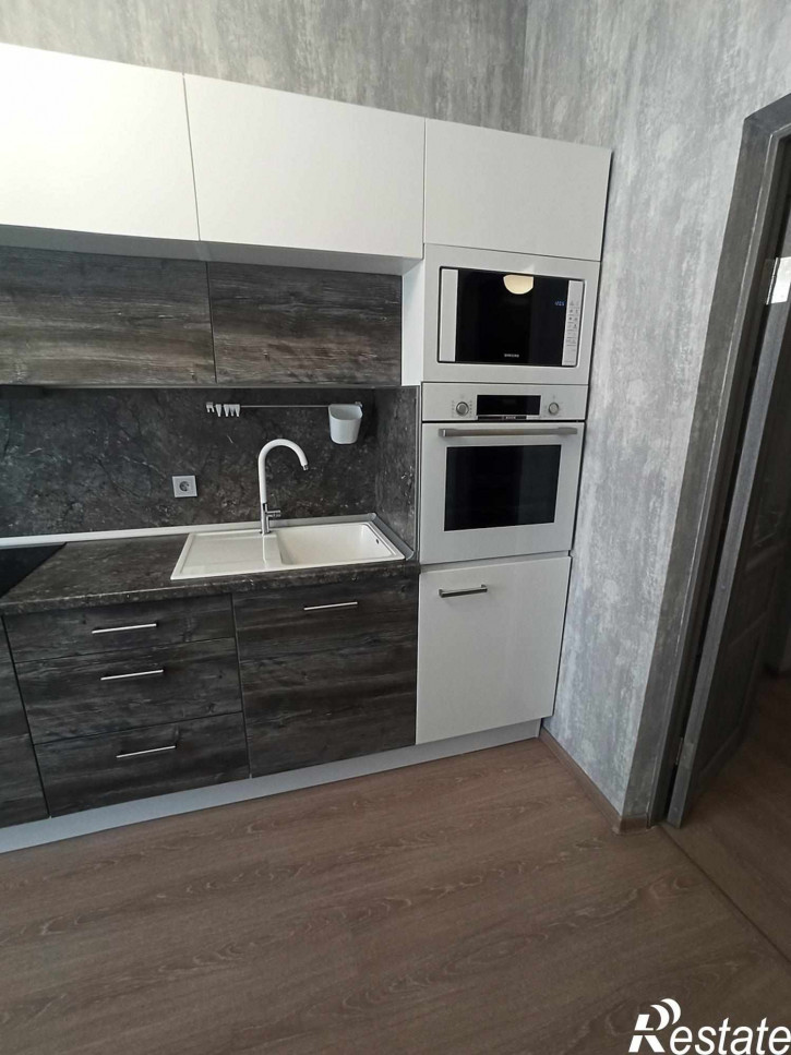 4-комн квартира Пионерский проспект, 57к2