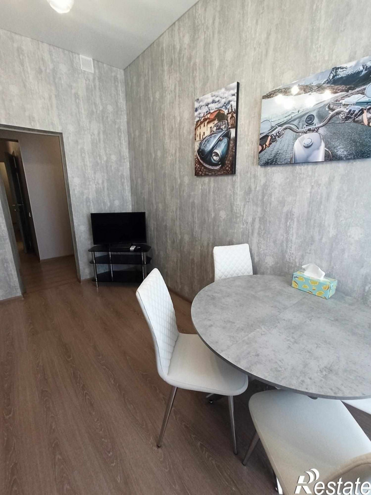 4-комн квартира Пионерский проспект, 57к2