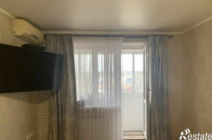 1-комн квартира улица Новаторов, 8