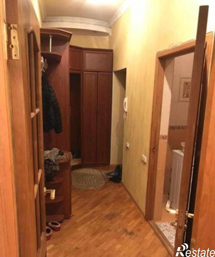 3-комн квартира улица Васильченко, 14