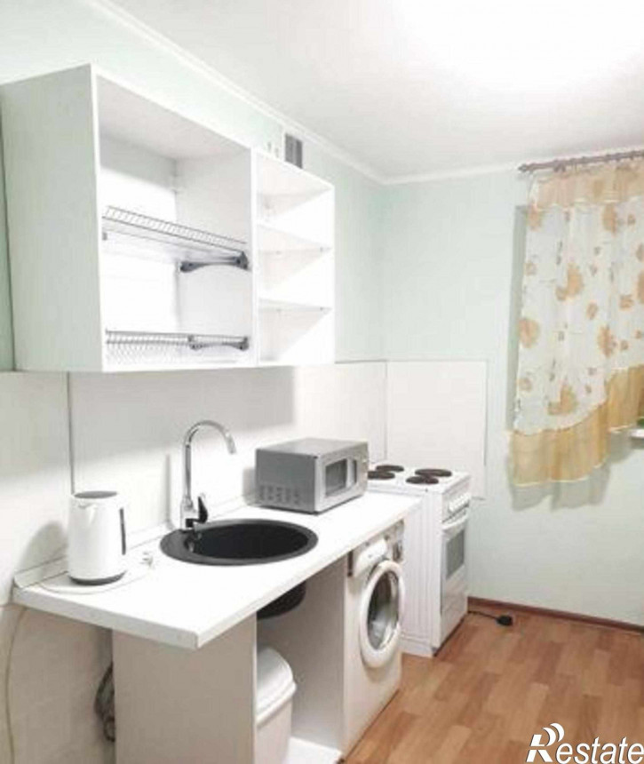 2-комн квартира Вятская улица, 43