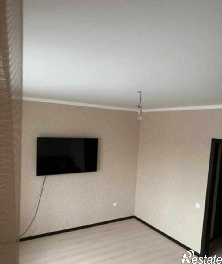 3-комн квартира улица Богданова, 85