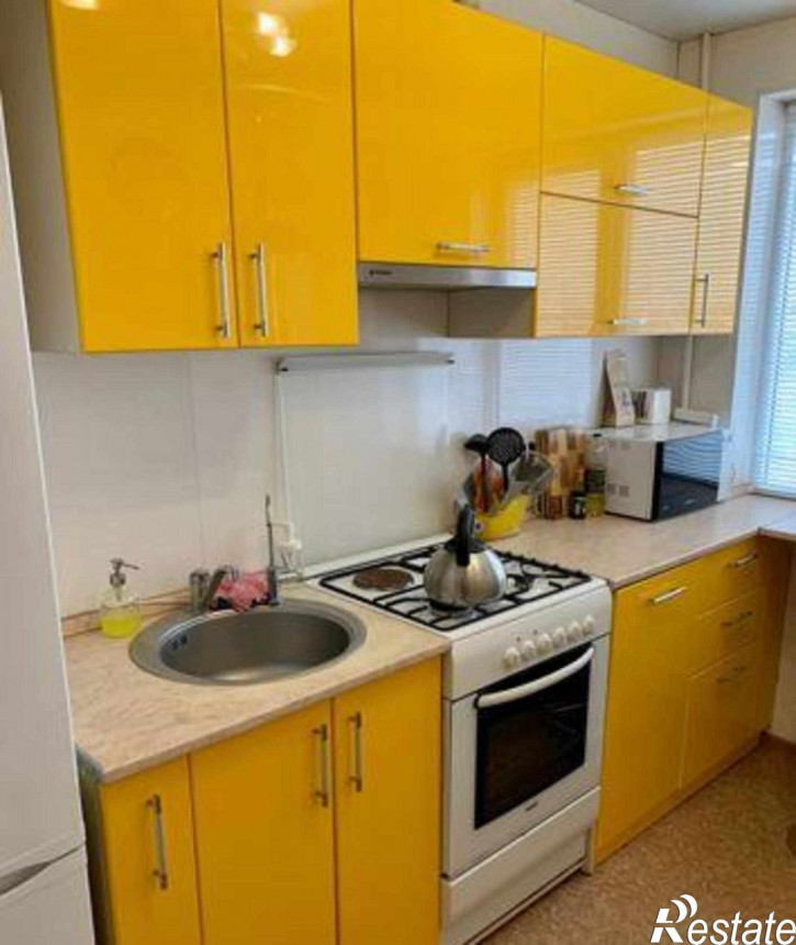 3-комн квартира улица Добровольского, 5