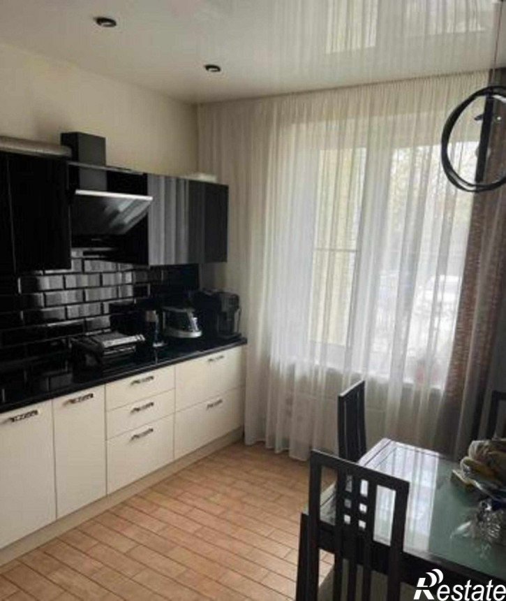 3-комн квартира Суздальский переулок, 23