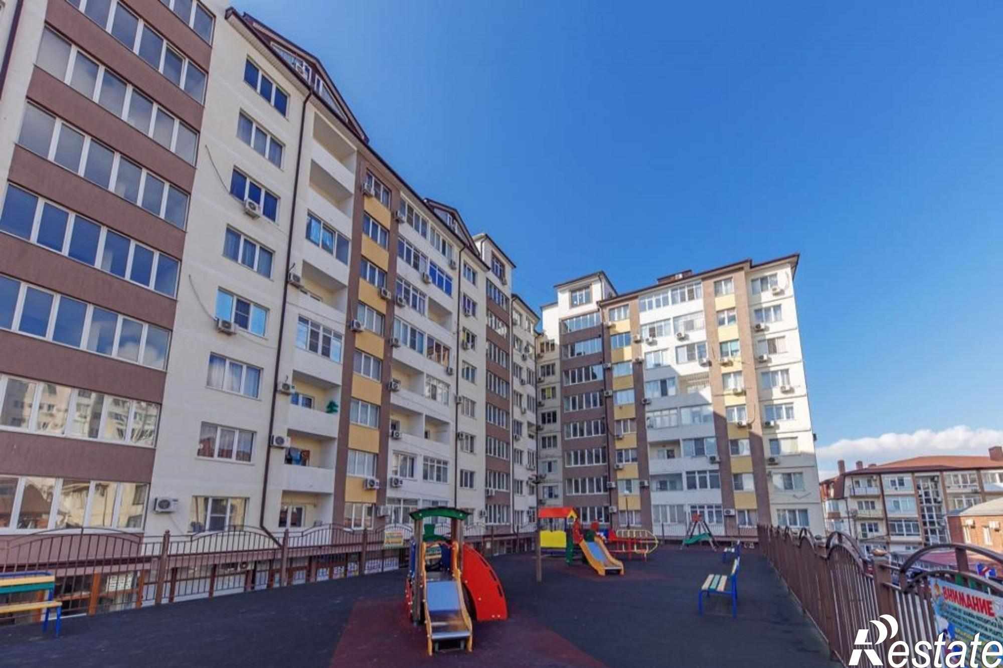 Купить квартиру за 12 500 000 рублей на Сурикова, 60В