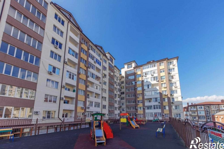 2-комн квартира Сурикова, 60В