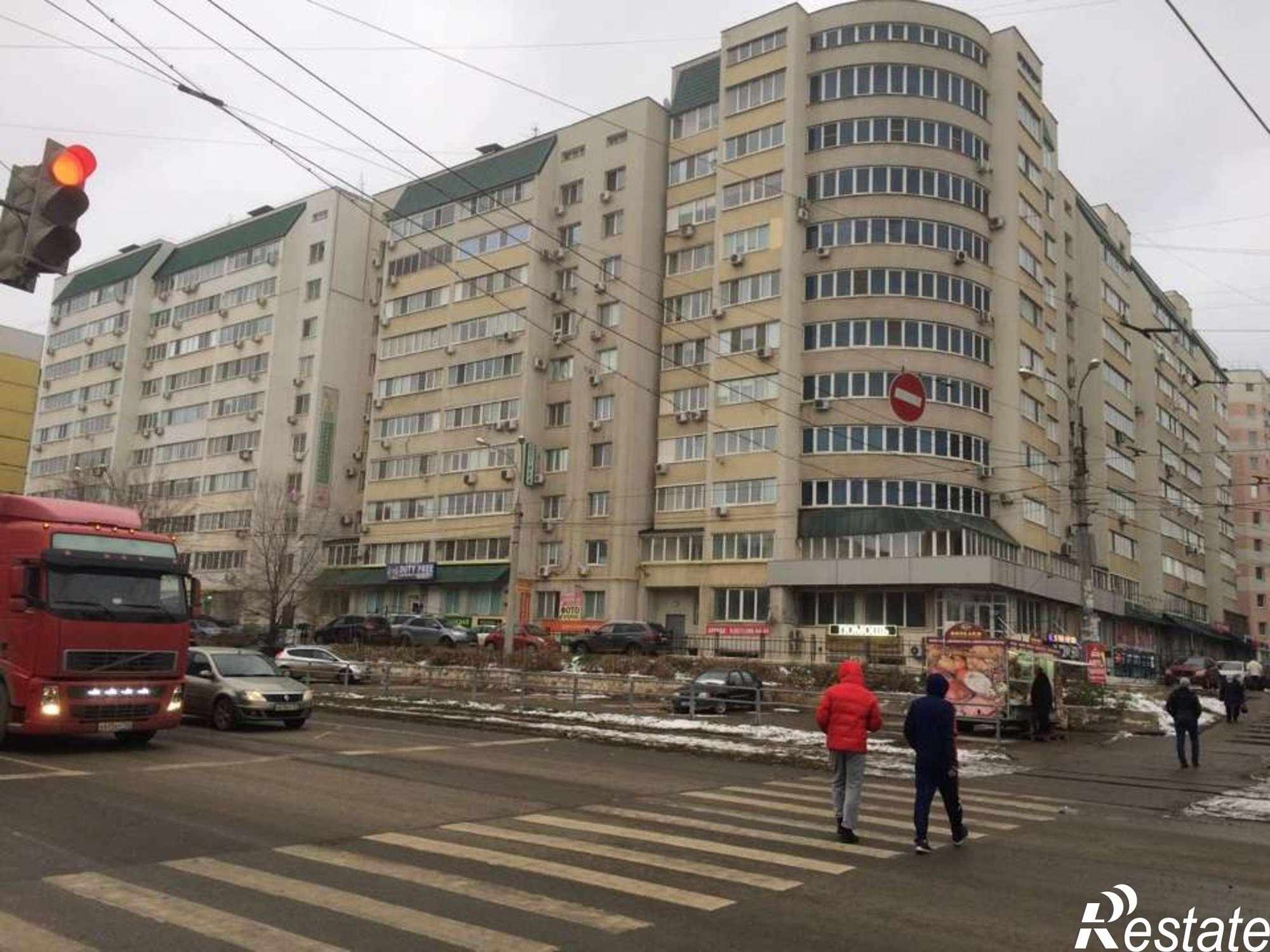Купить торговое помещение за 56 000 000 рублей на Кирова проспект, 104