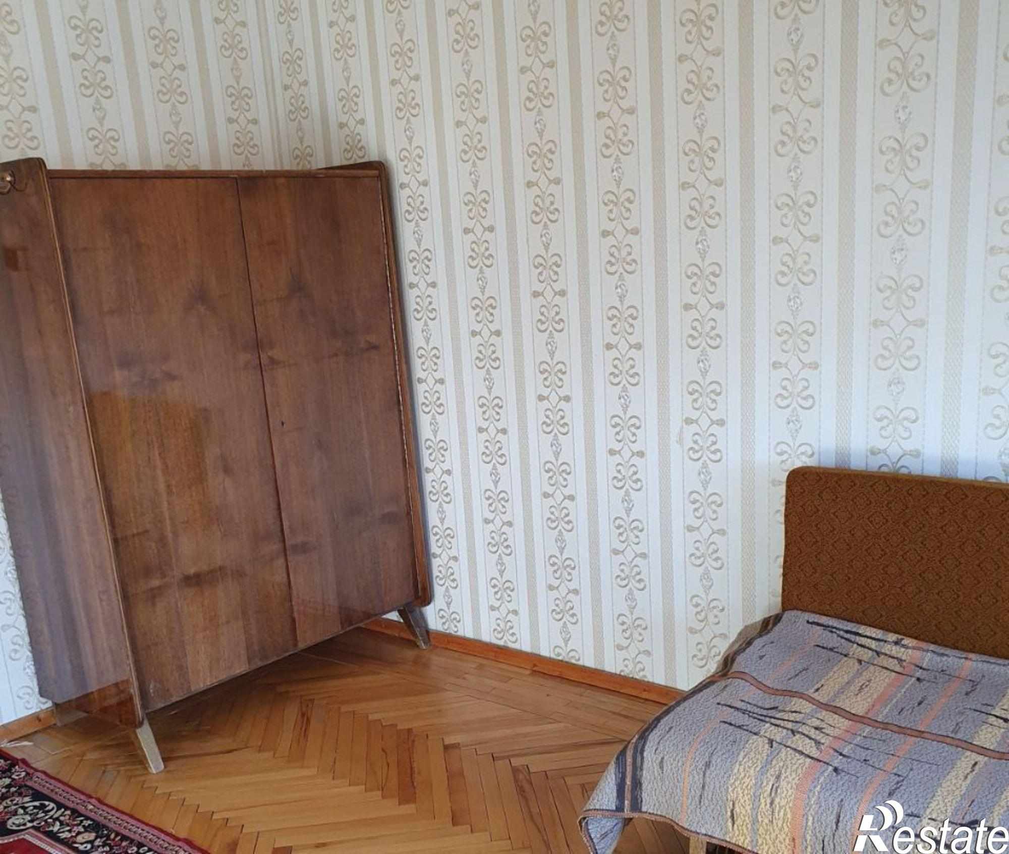 Сдать квартиру за 20 000 рублей на Комиссарова ул, 21