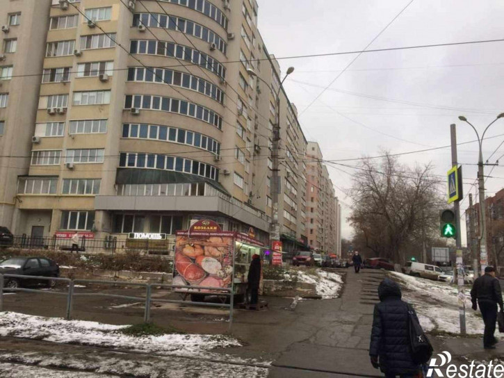 Торговое помещение Кирова проспект, 104