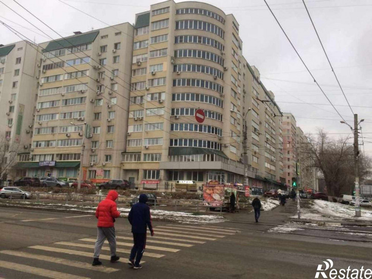 Торговое помещение Кирова проспект, 104