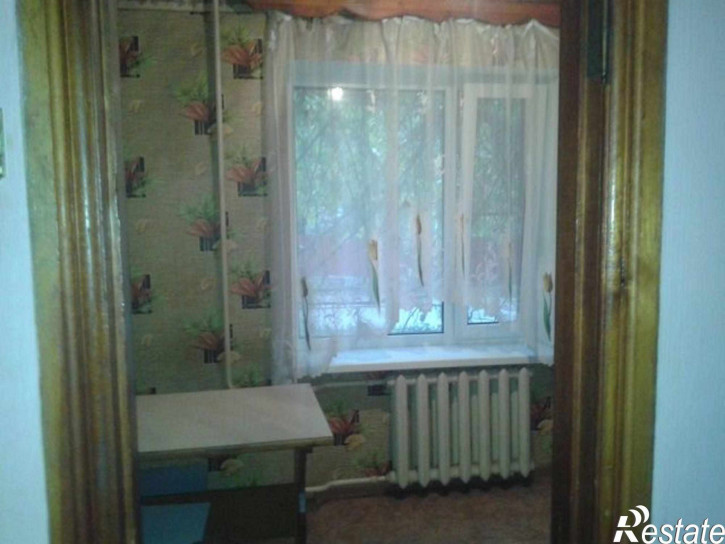 2-комн квартира Комарова ул