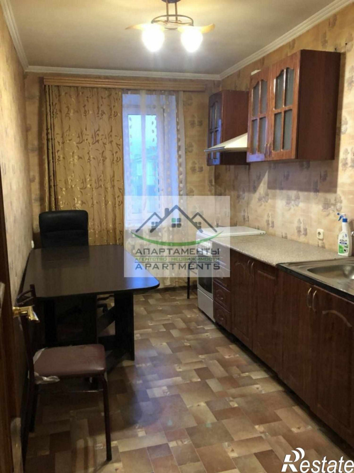 2-комн квартира Свободы пр-кт, 65